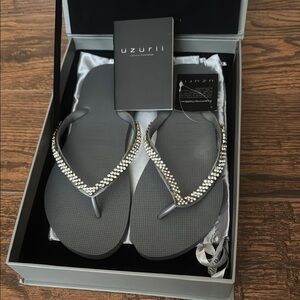 Luxury Footwear UZURII CRYSTAL SANDALS NEW dust bag Silver Black NIB 39/40 9/10